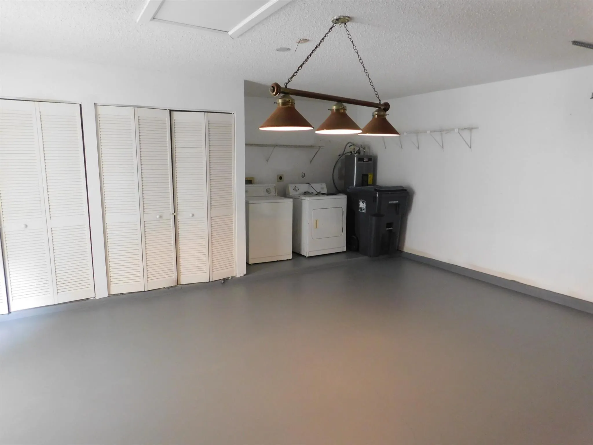 1049 Mourning Dove Lane