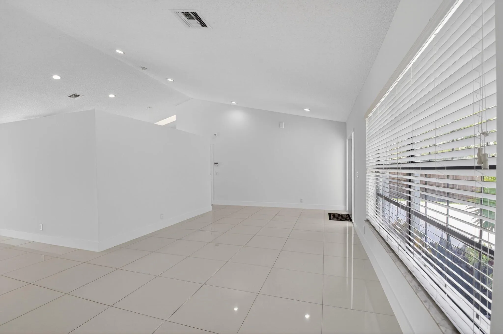 488 NW 13th Street