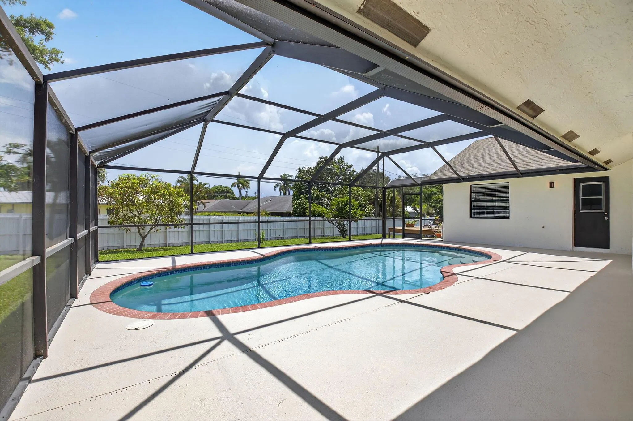 488 NW 13th Street