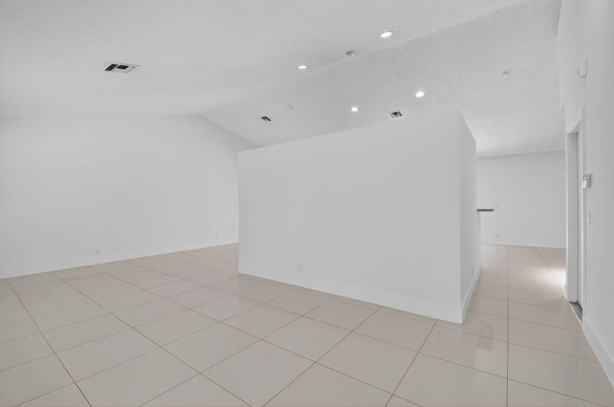 488 NW 13th Street
