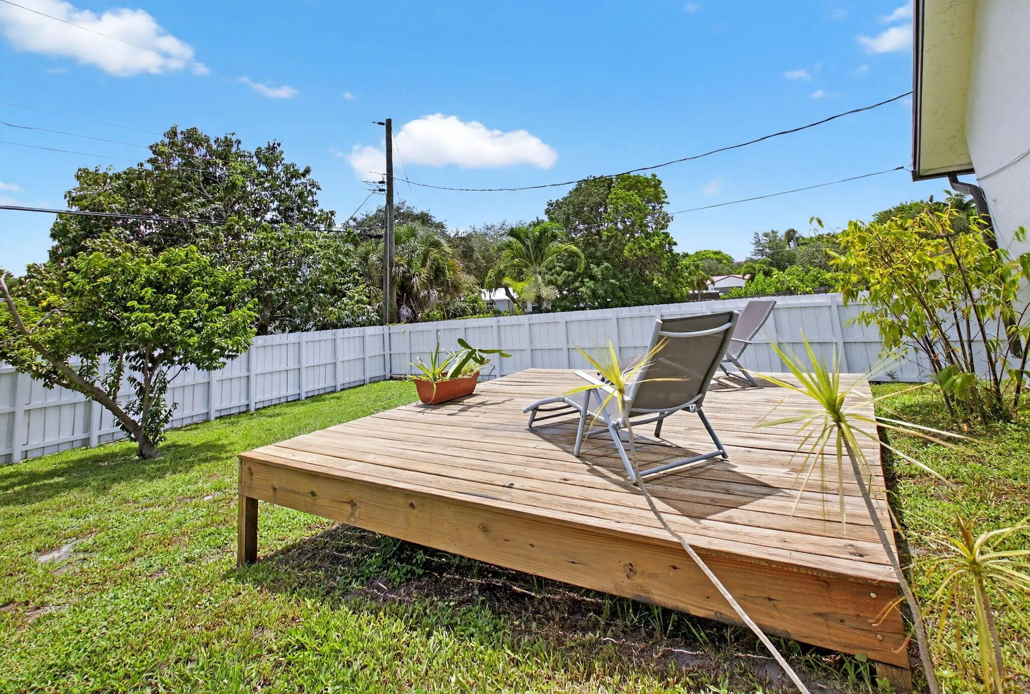 488 NW 13th Street