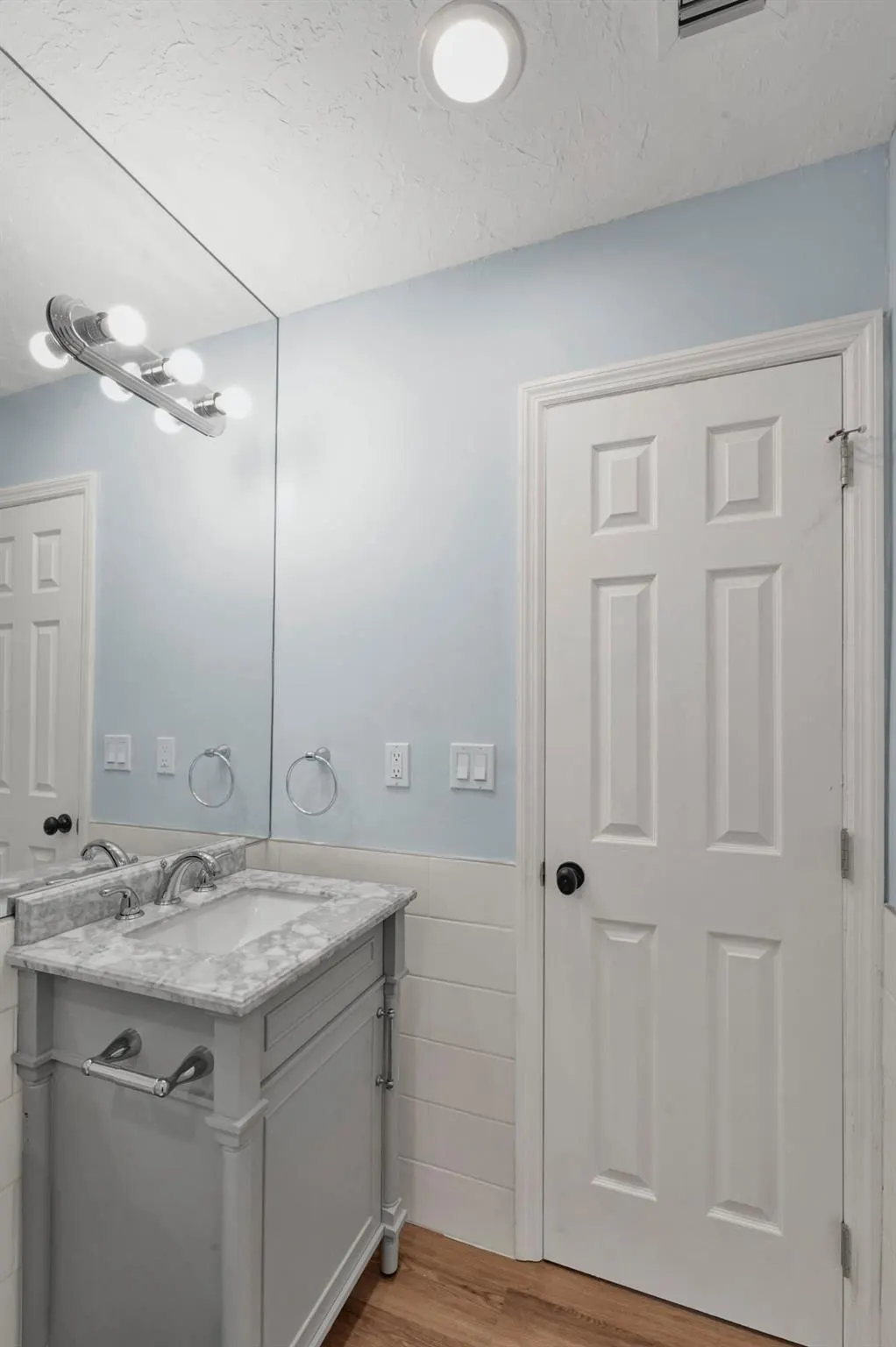 338 Walton Boulevard, #2