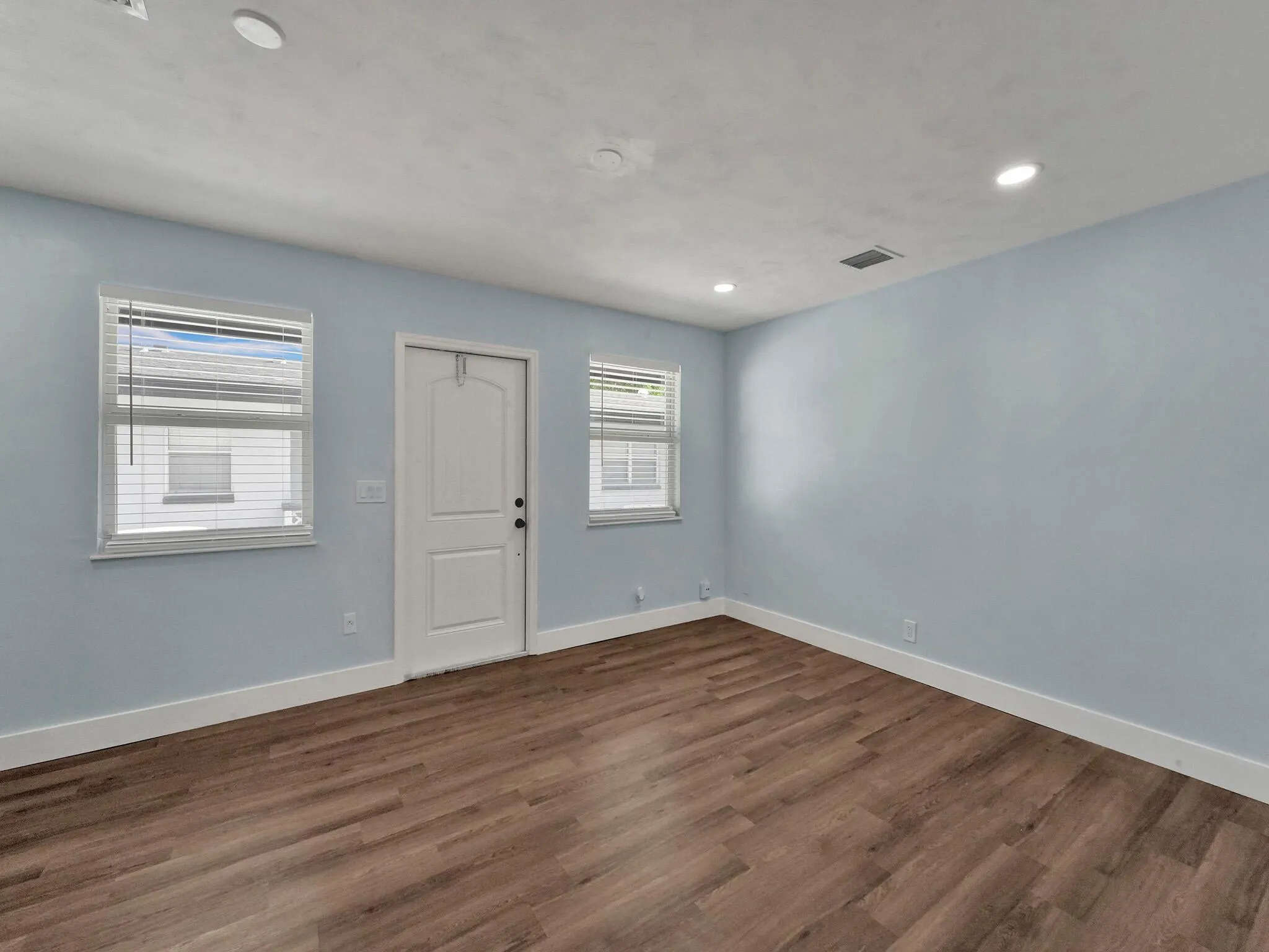 338 Walton Boulevard, #2