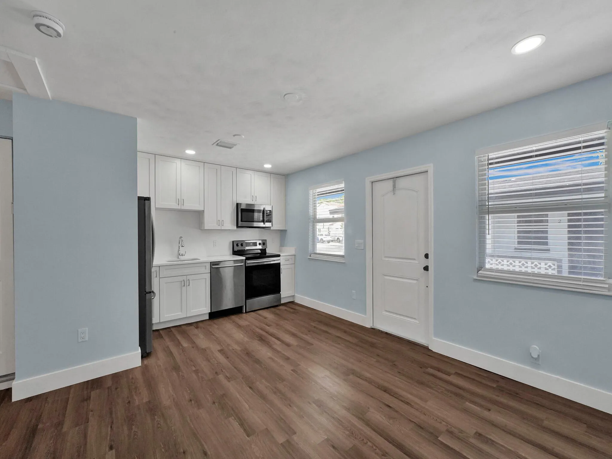 338 Walton Boulevard, #2