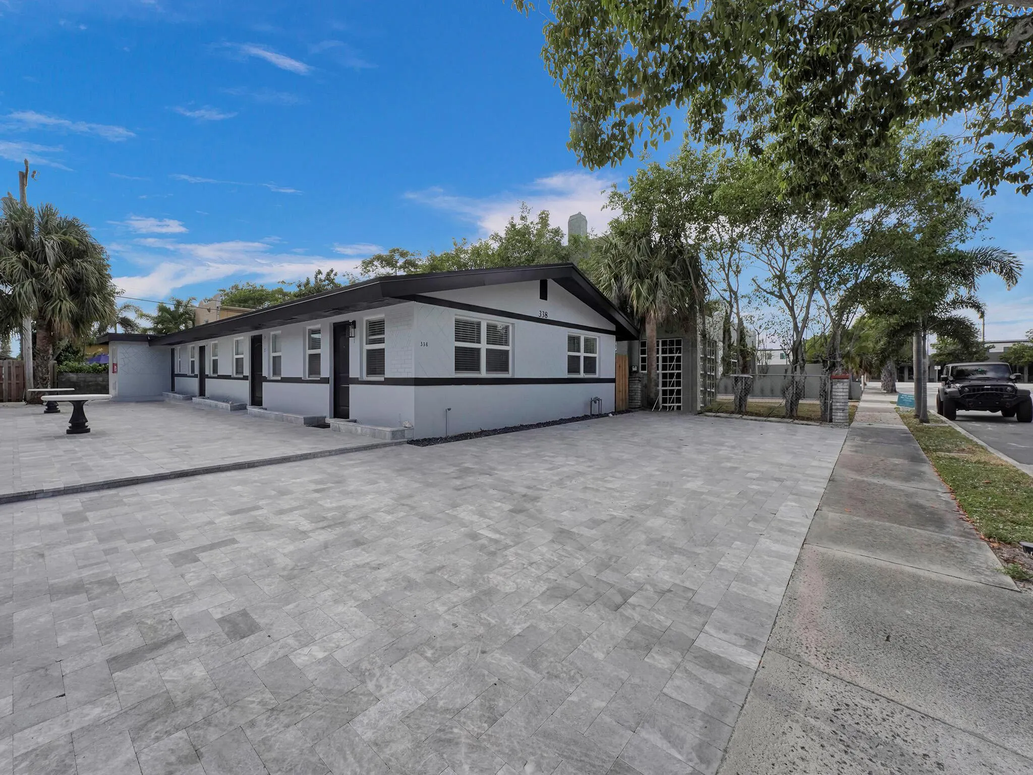 338 Walton Boulevard, #2