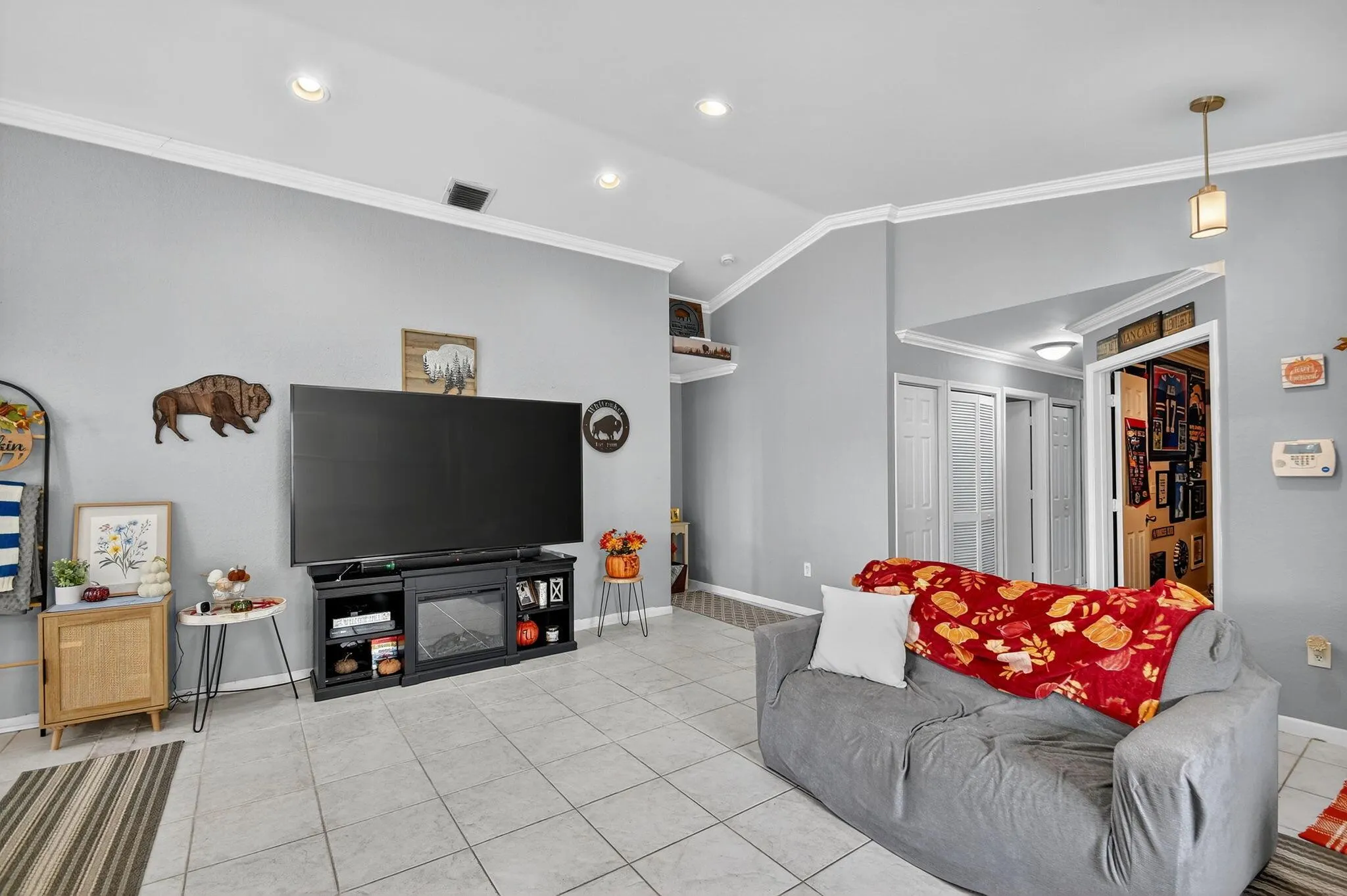 7630 Rockport Circle