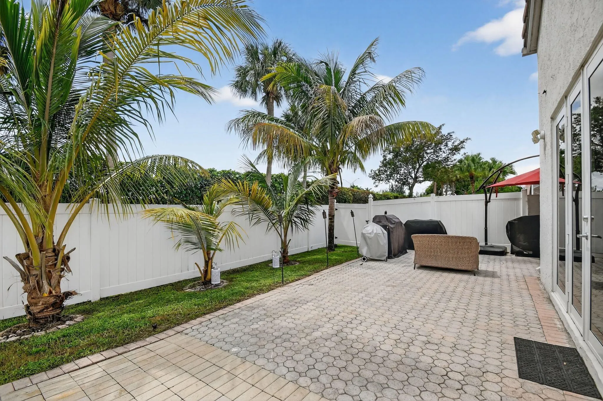 7630 Rockport Circle