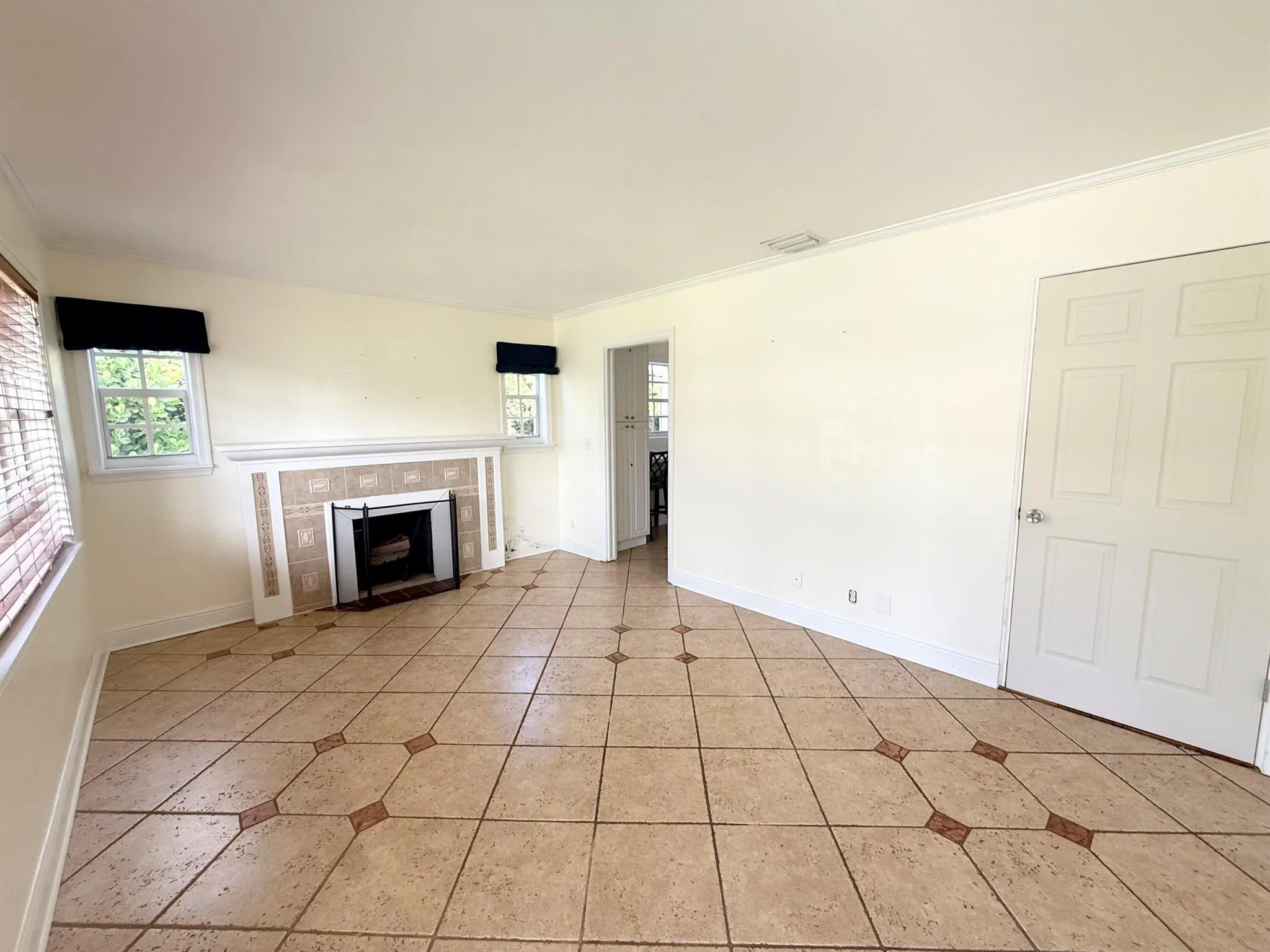 245 Cortez Road, #A&B
