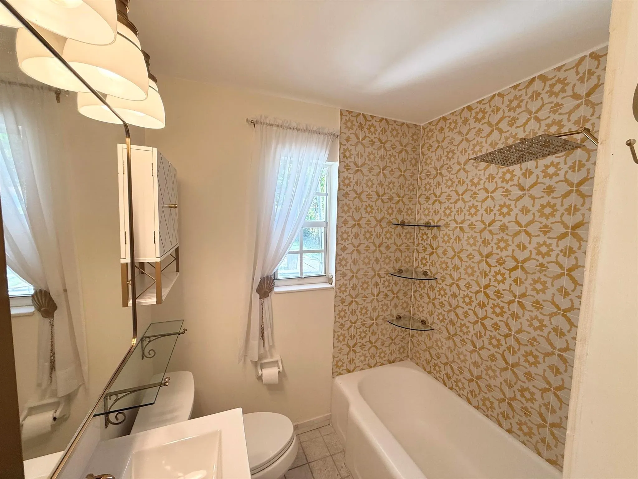245 Cortez Road, #A&B