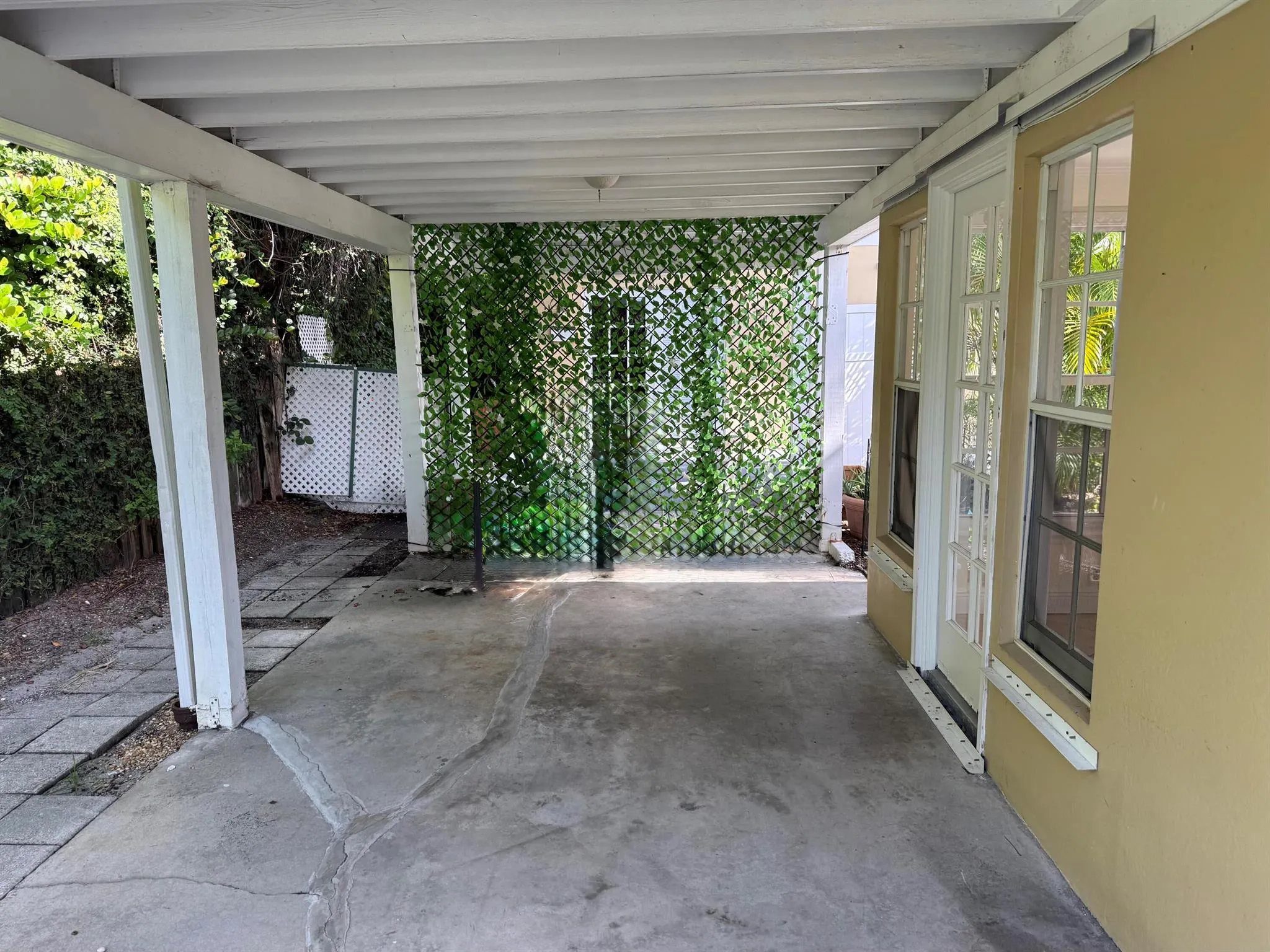 245 Cortez Road, #A&B