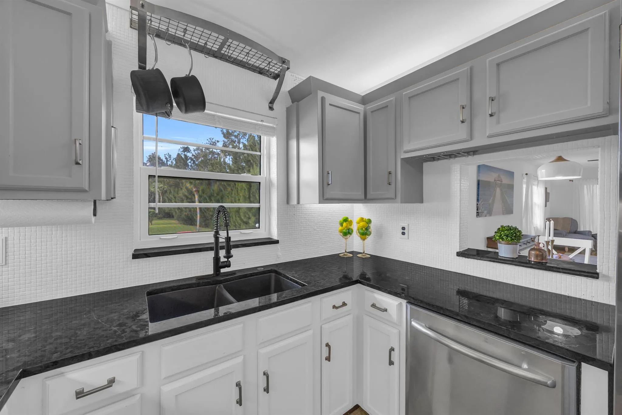 48 Woodland Drive, #207