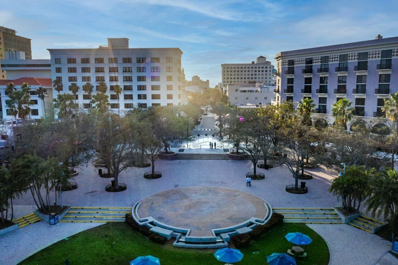 550 Okeechobee Boulevard, #704