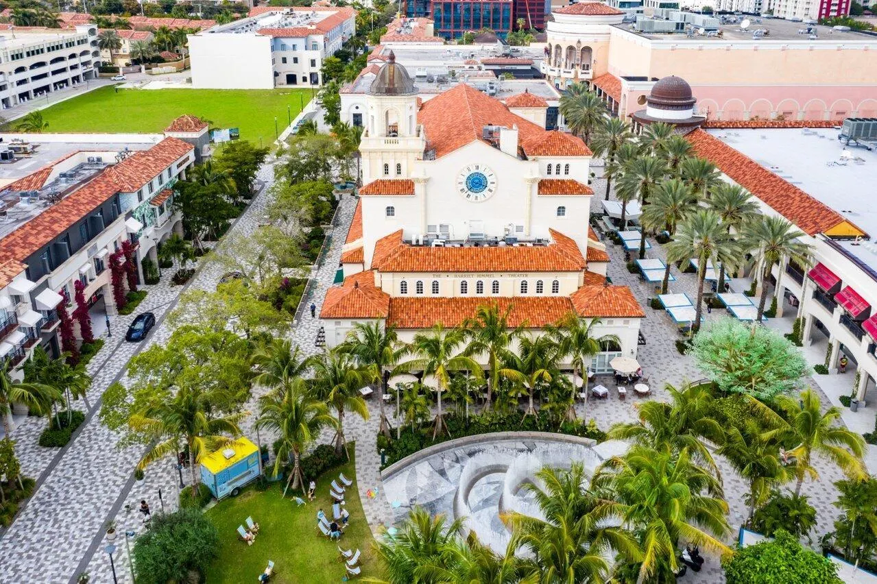 550 Okeechobee Boulevard, #704