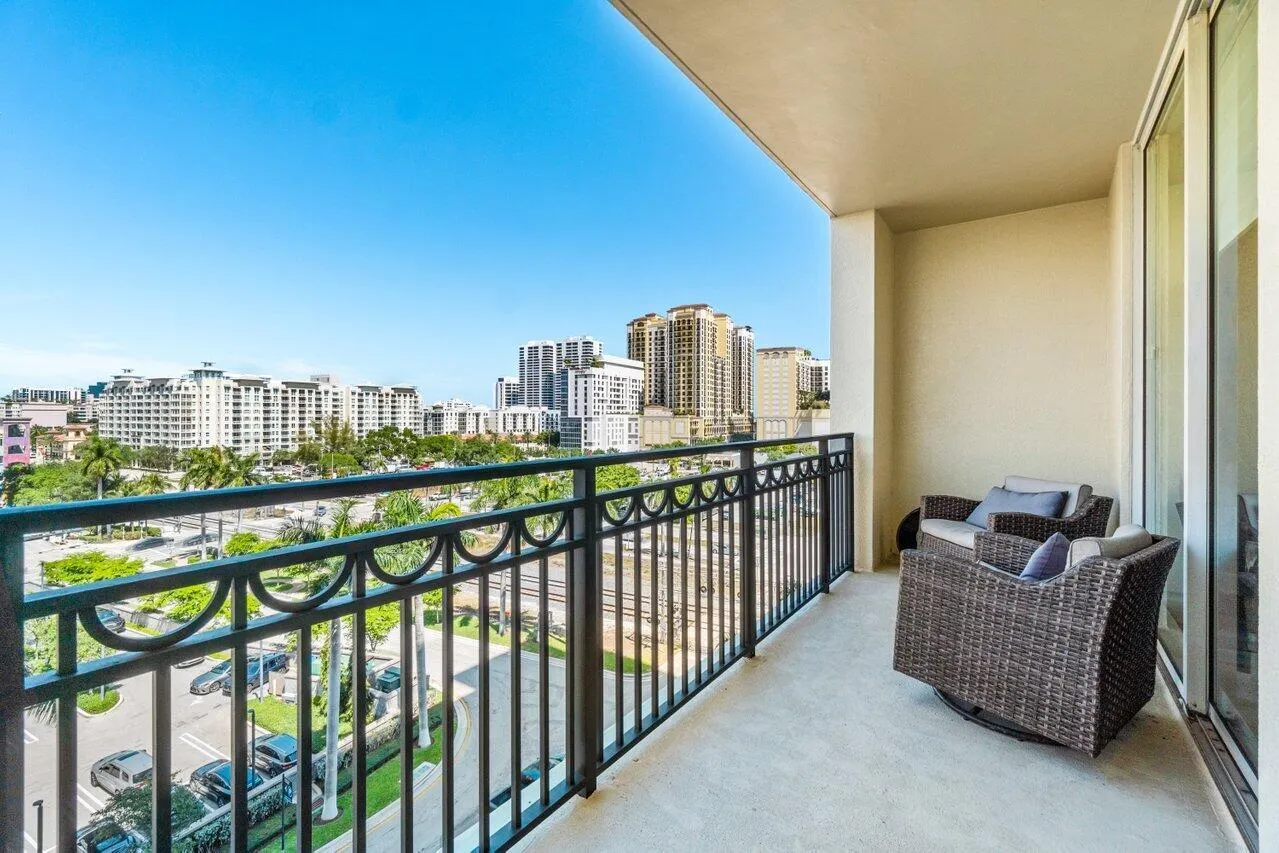 550 Okeechobee Boulevard, #704