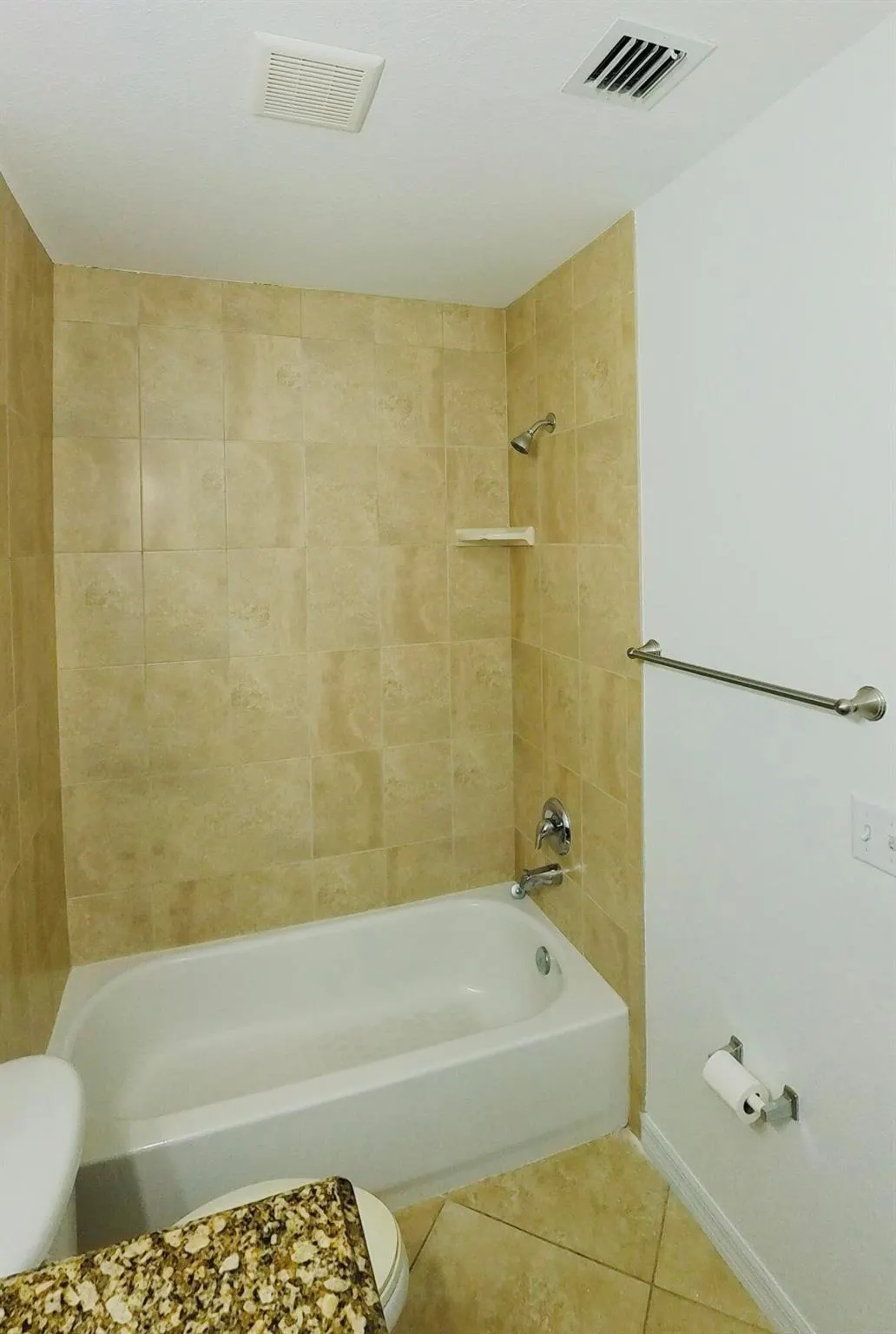 1000 Palm Trail, #4