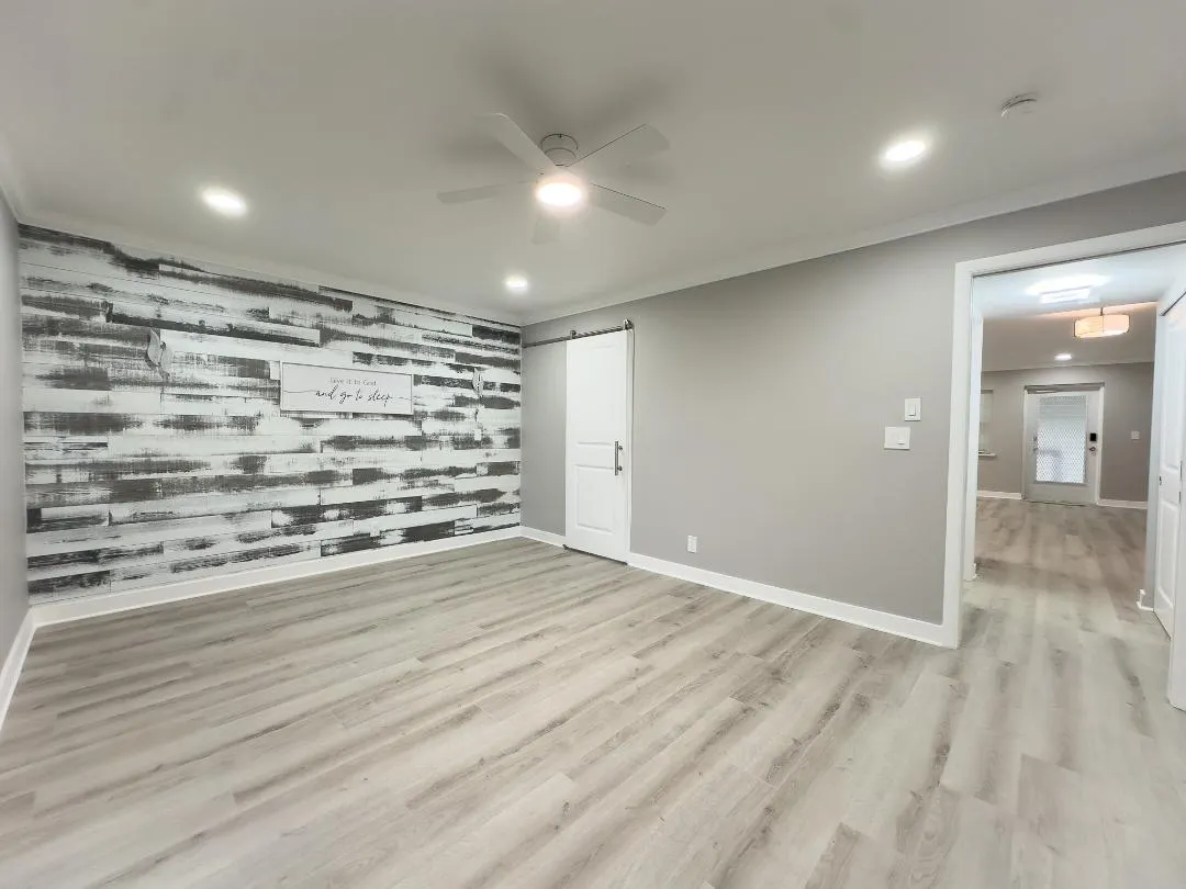 15 Bedford A, #15
