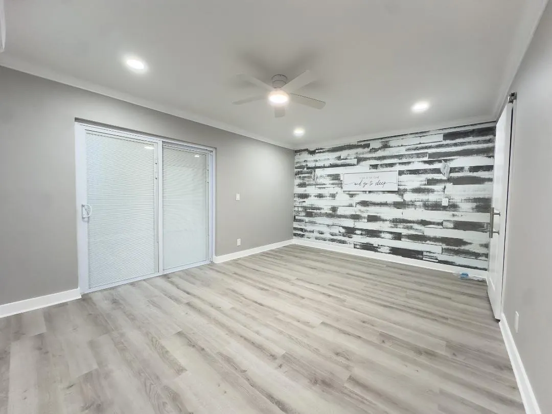 15 Bedford A, #15