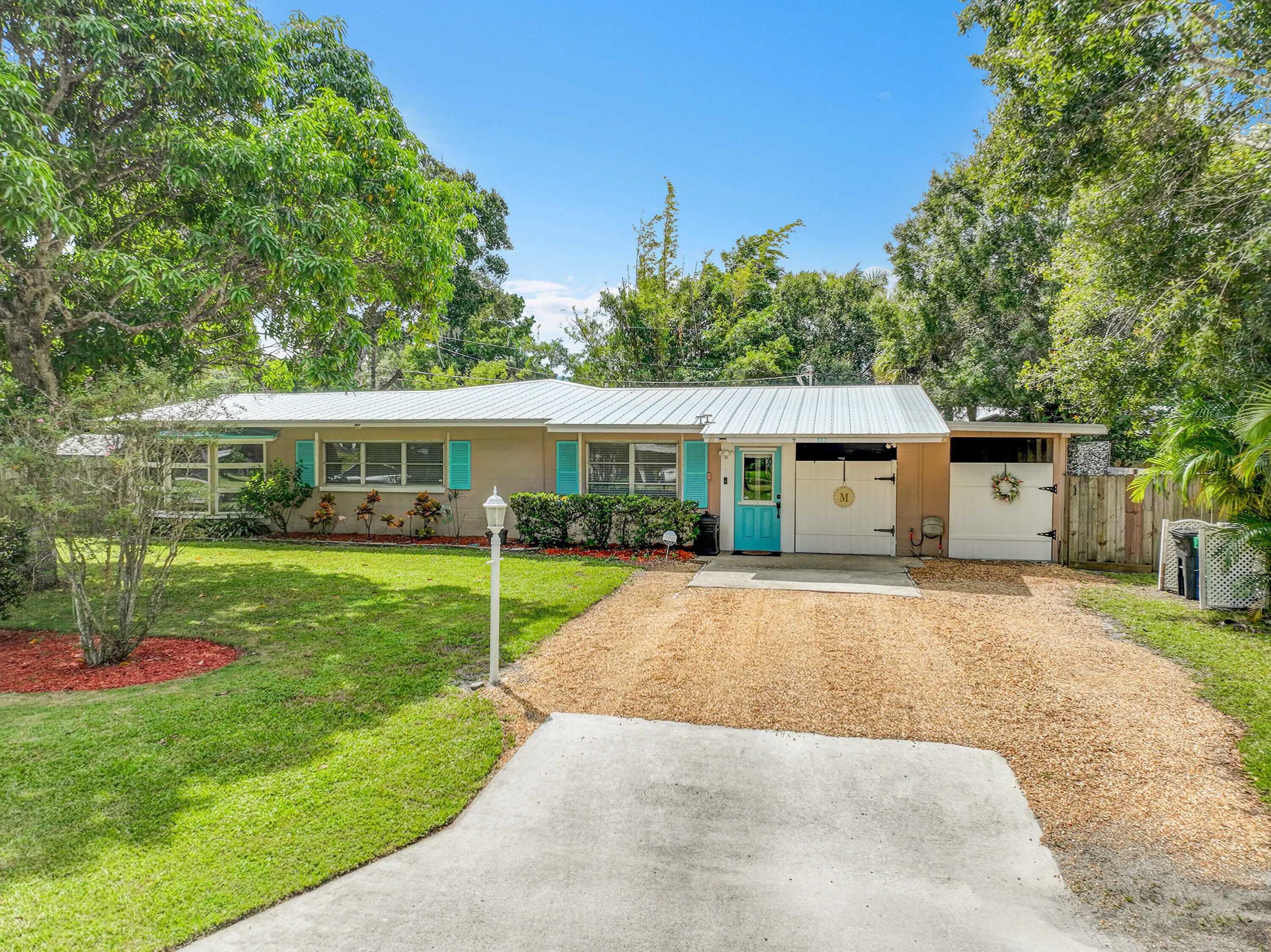 803 Anita Street