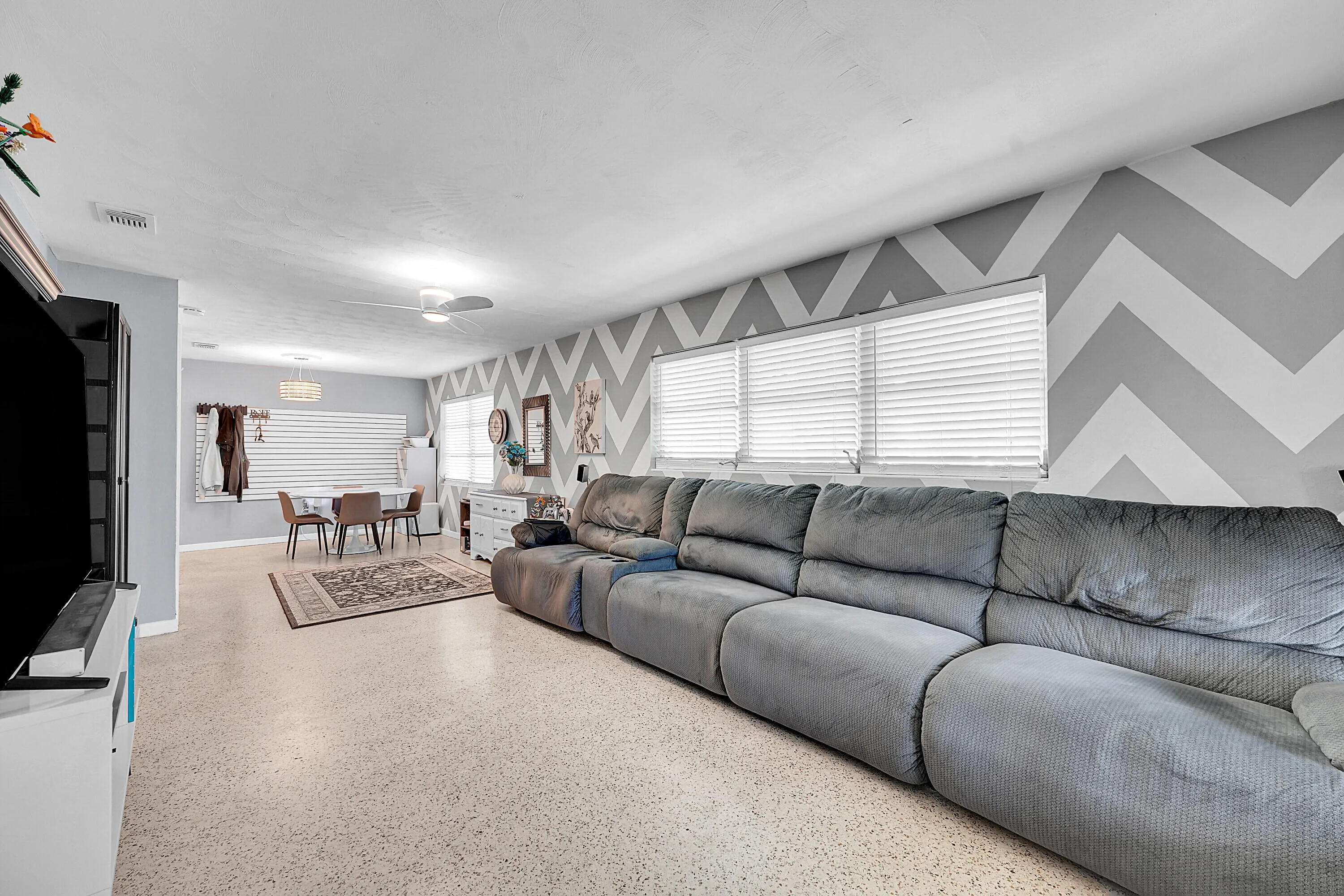 803 Anita Street