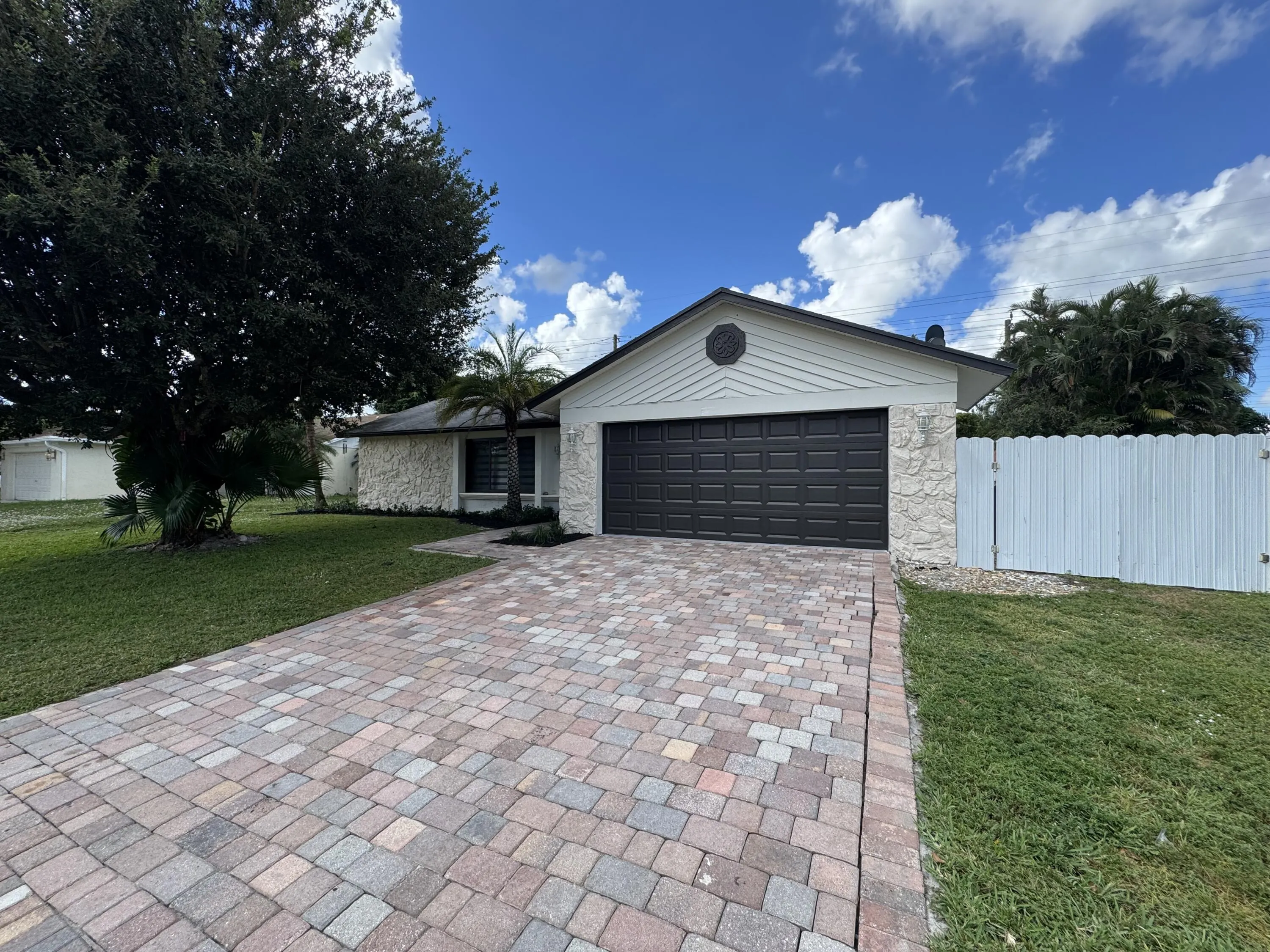 1467 Mc Dermott Lane