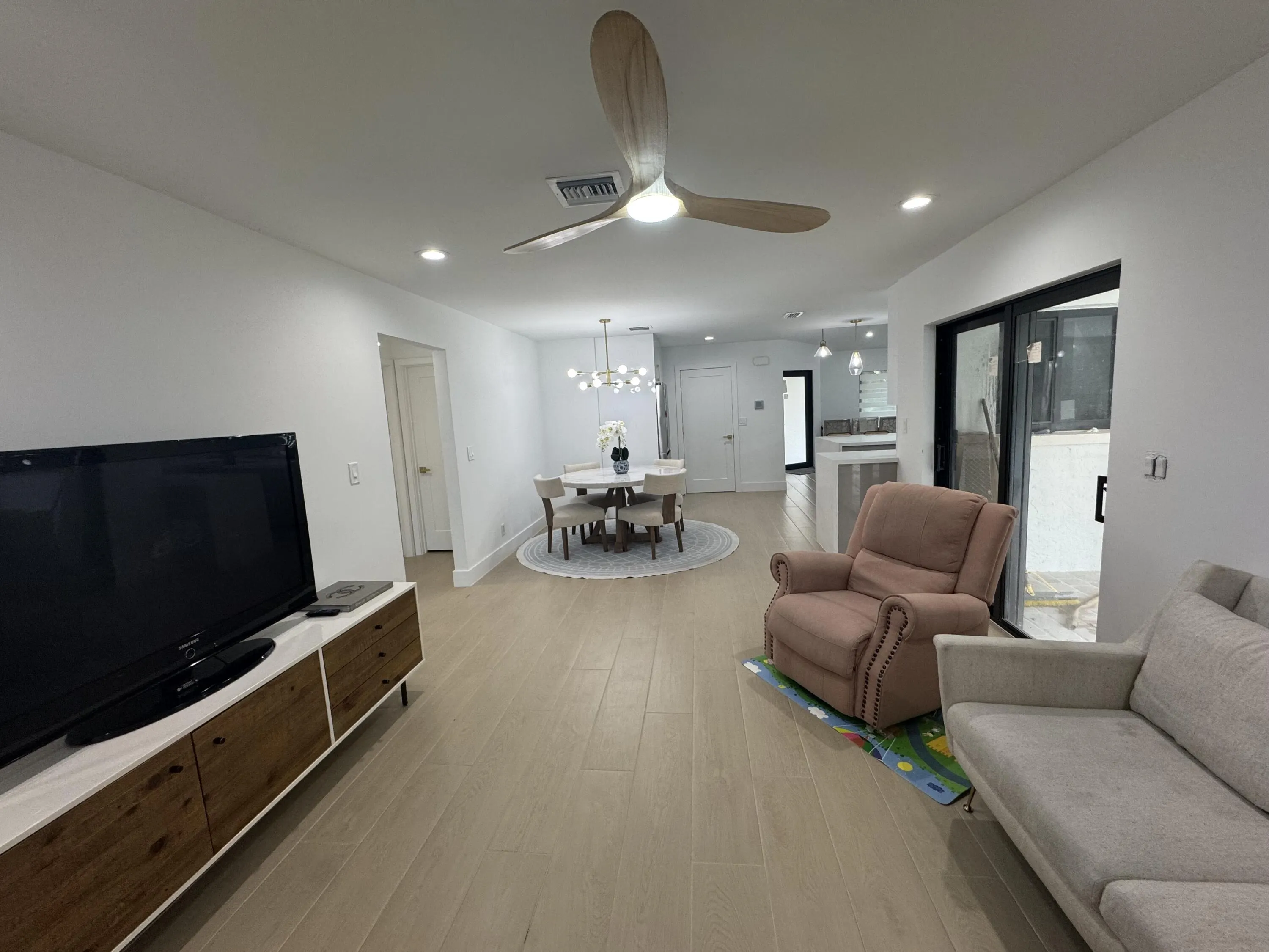 1467 Mc Dermott Lane