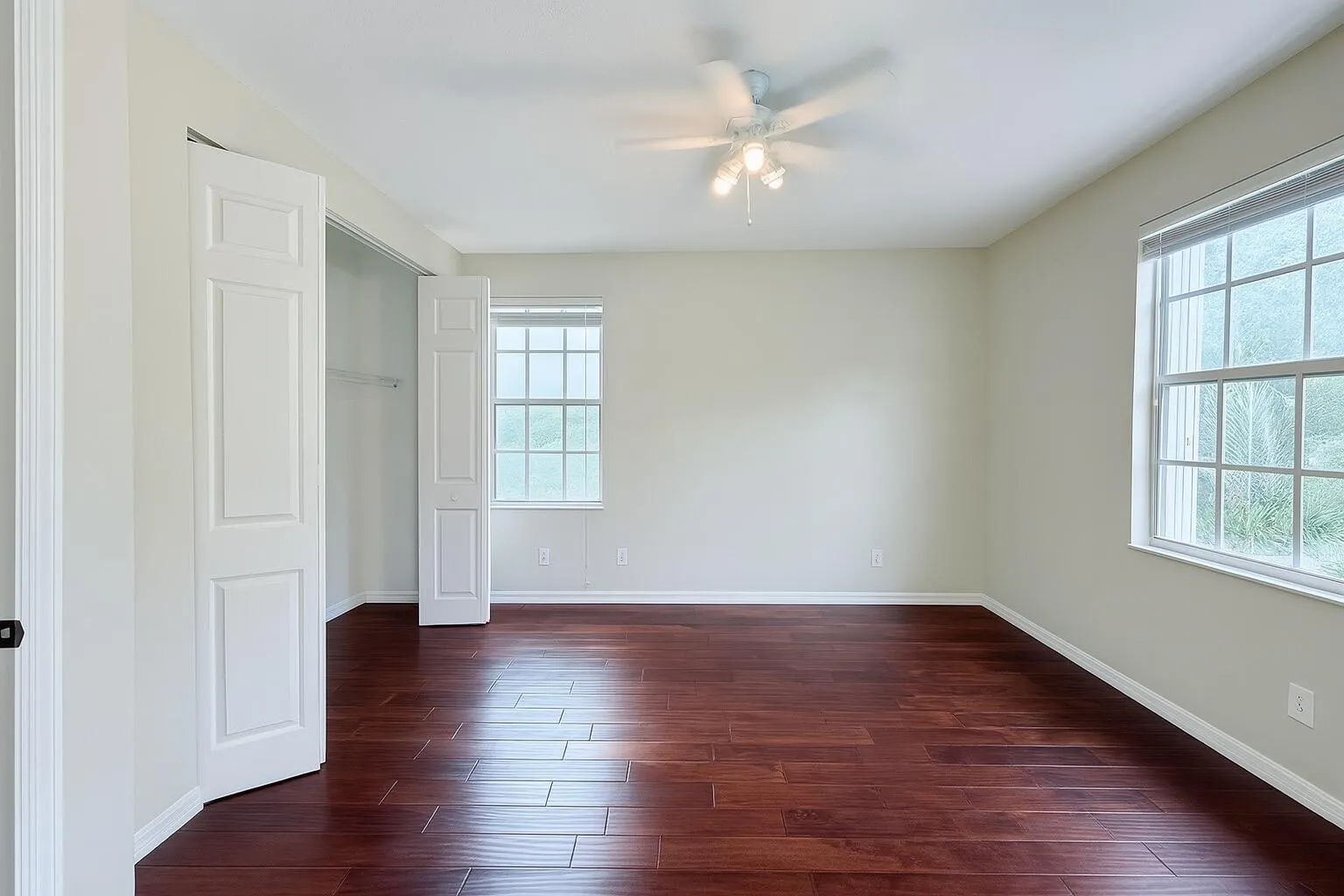 2394 Kemps Bay
