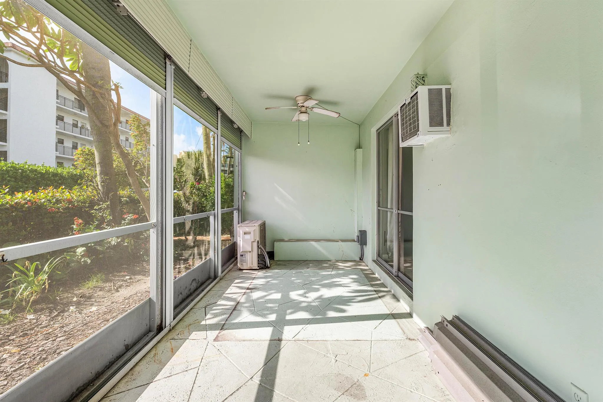 40 SE 13th Street, #A3