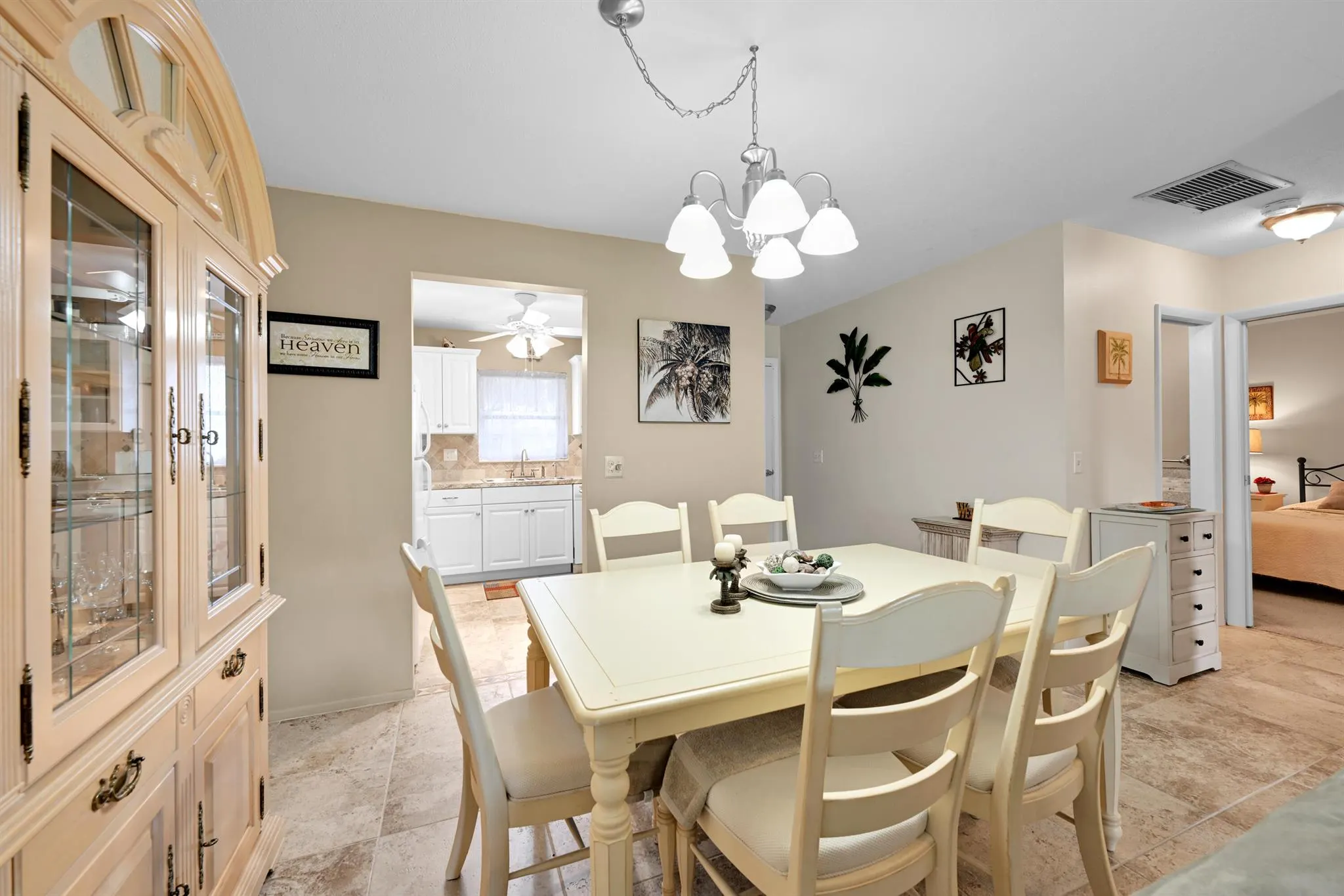 4796 Cresthaven Boulevard, #B