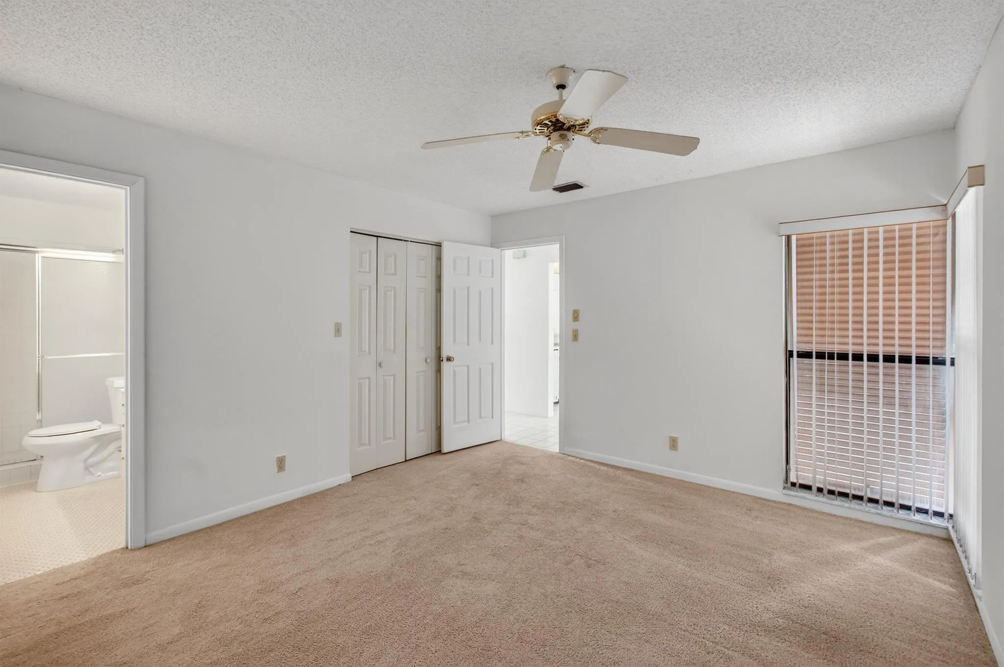 3939 NE 5th Avenue, #C203