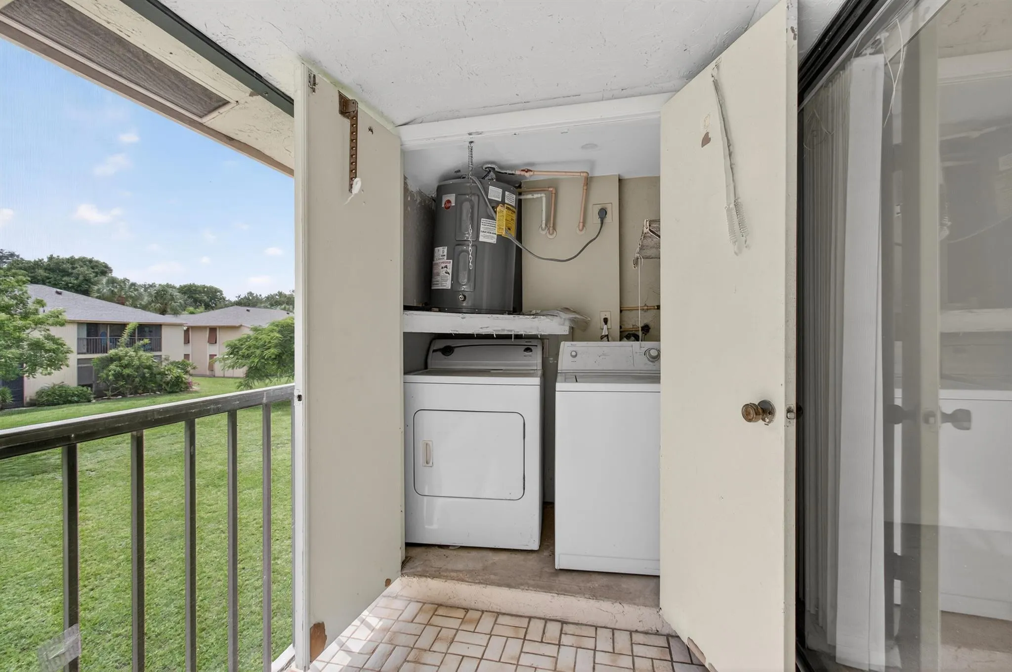 3939 NE 5th Avenue, #C203