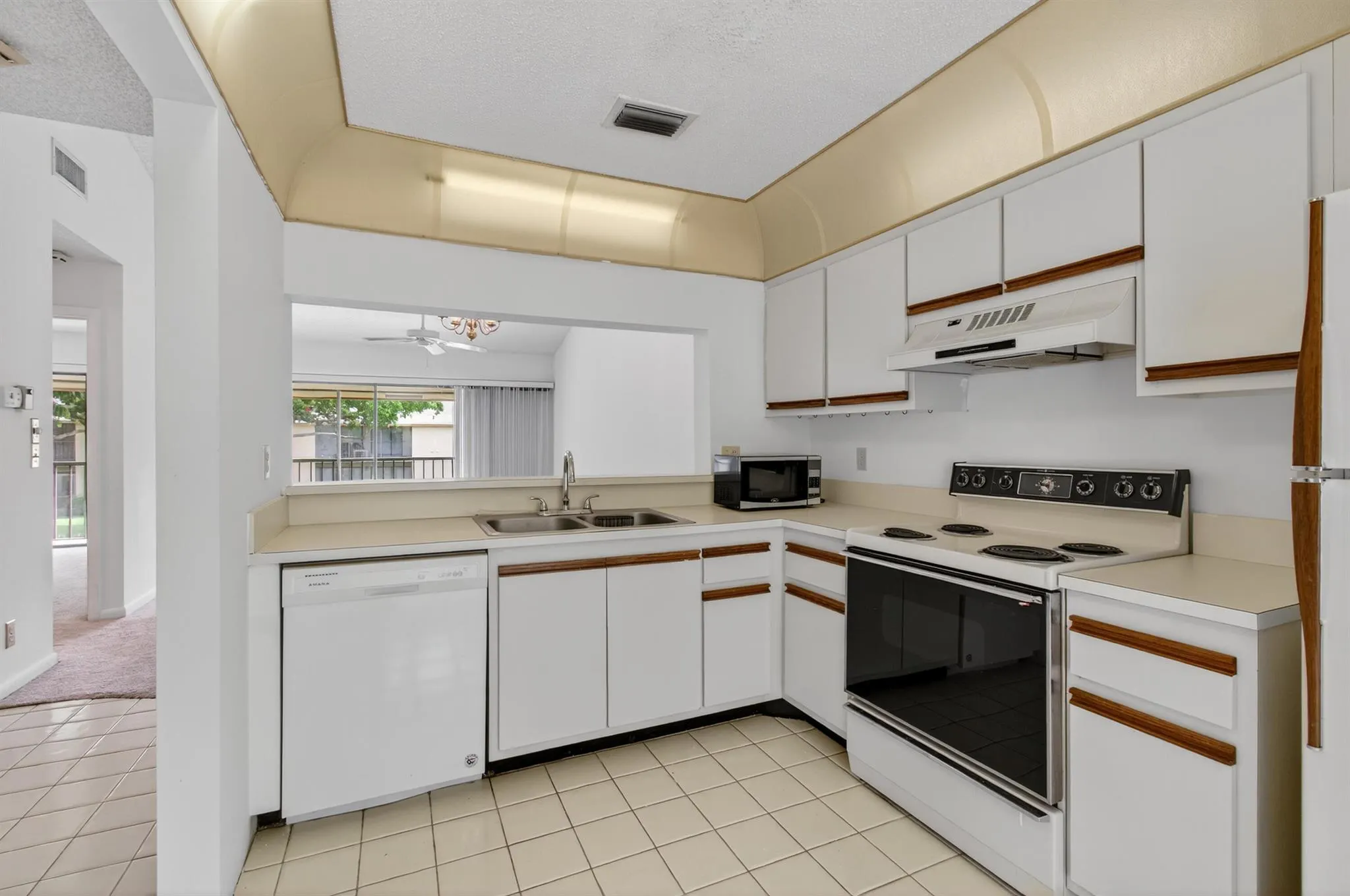 3939 NE 5th Avenue, #C203