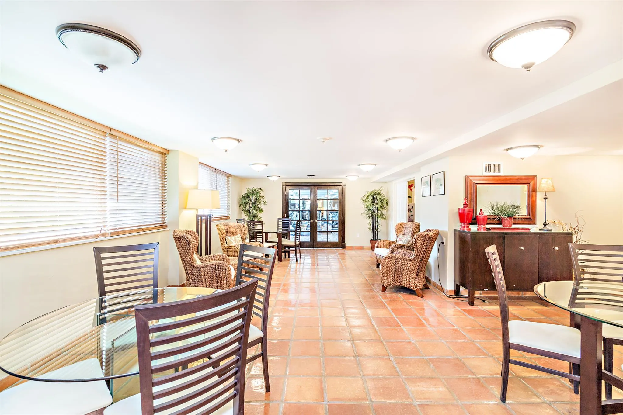 139 Sunrise Avenue, #4090