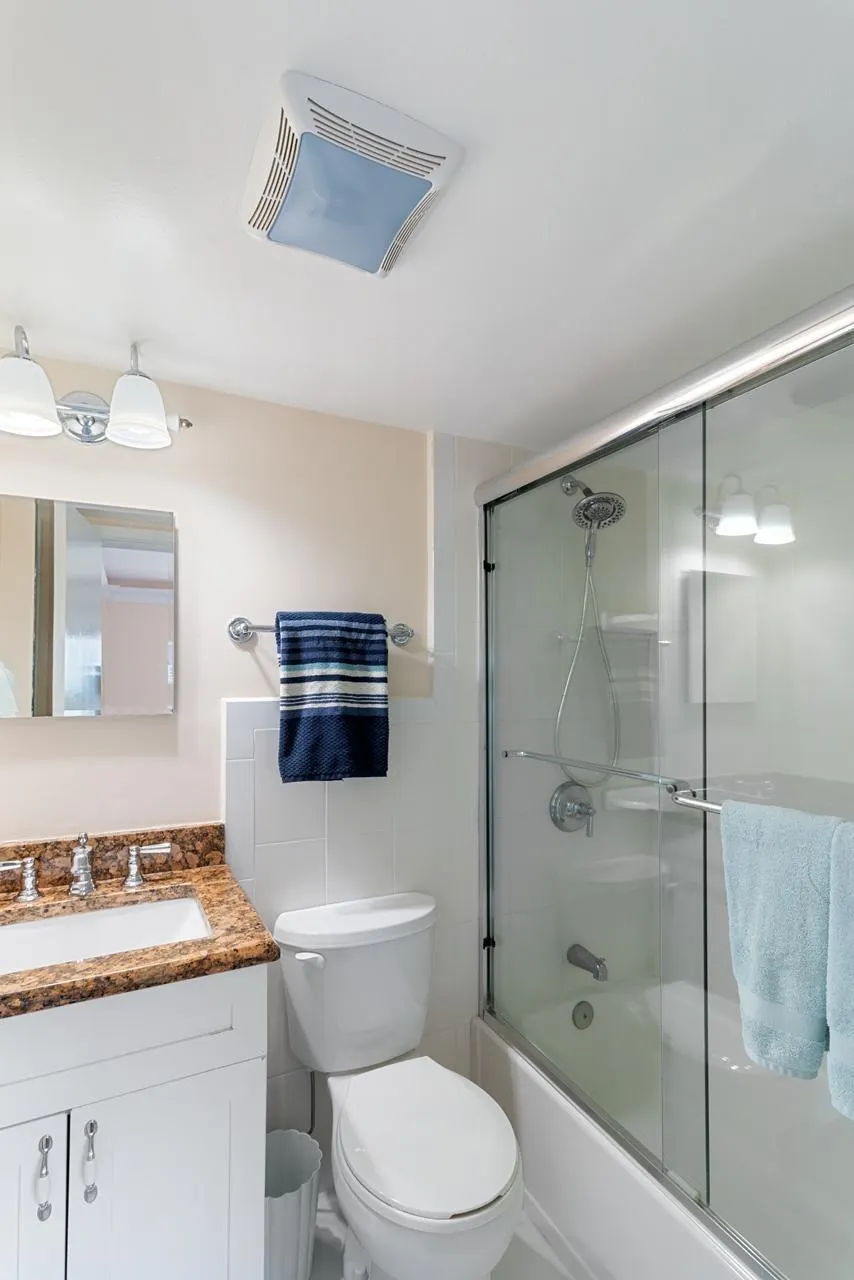 139 Sunrise Avenue, #4090