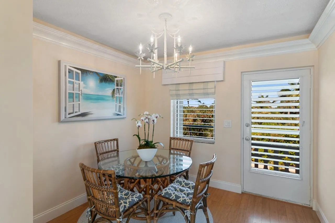 139 Sunrise Avenue, #4090