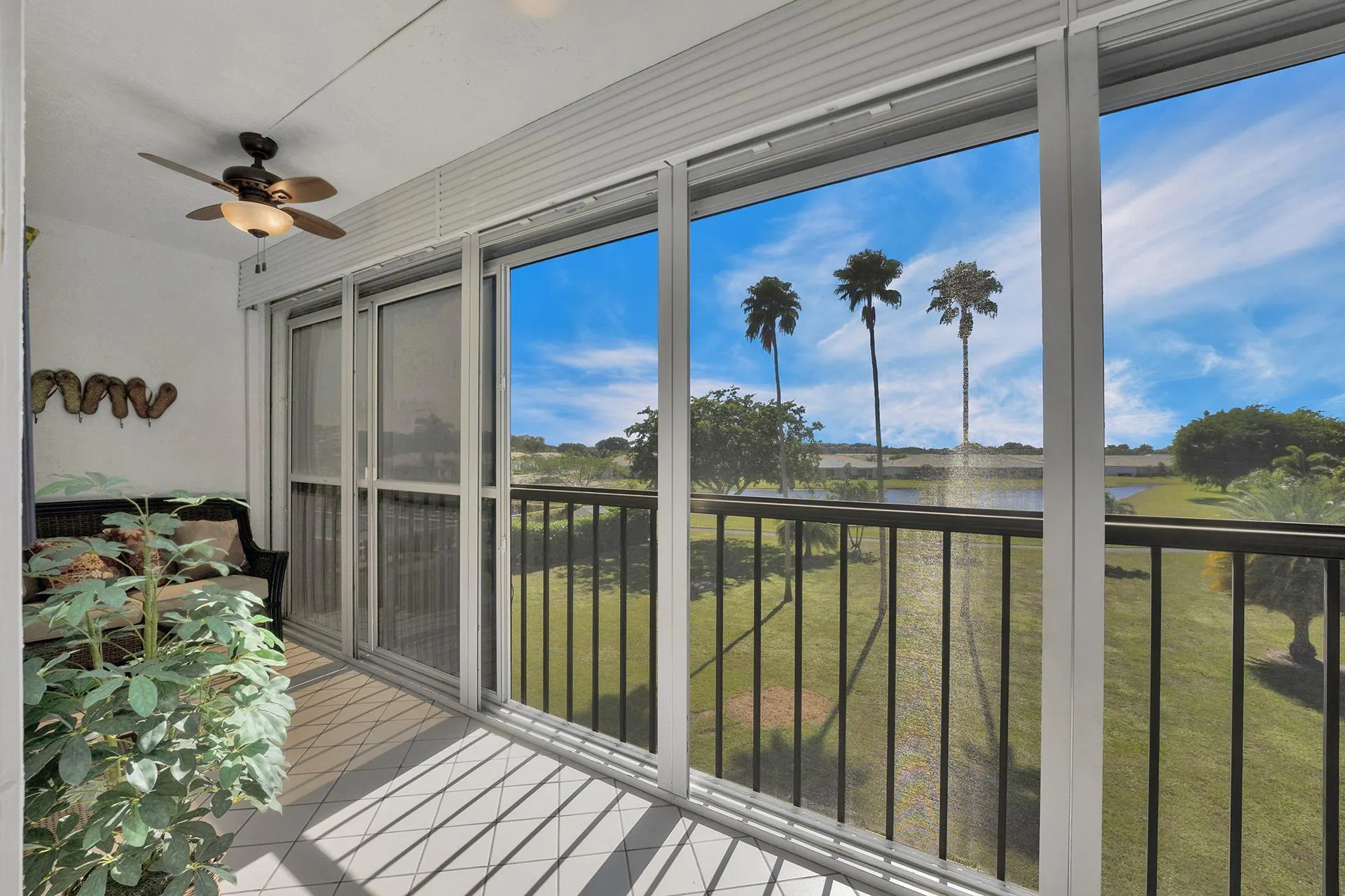 6936 Huntington Lane, #303