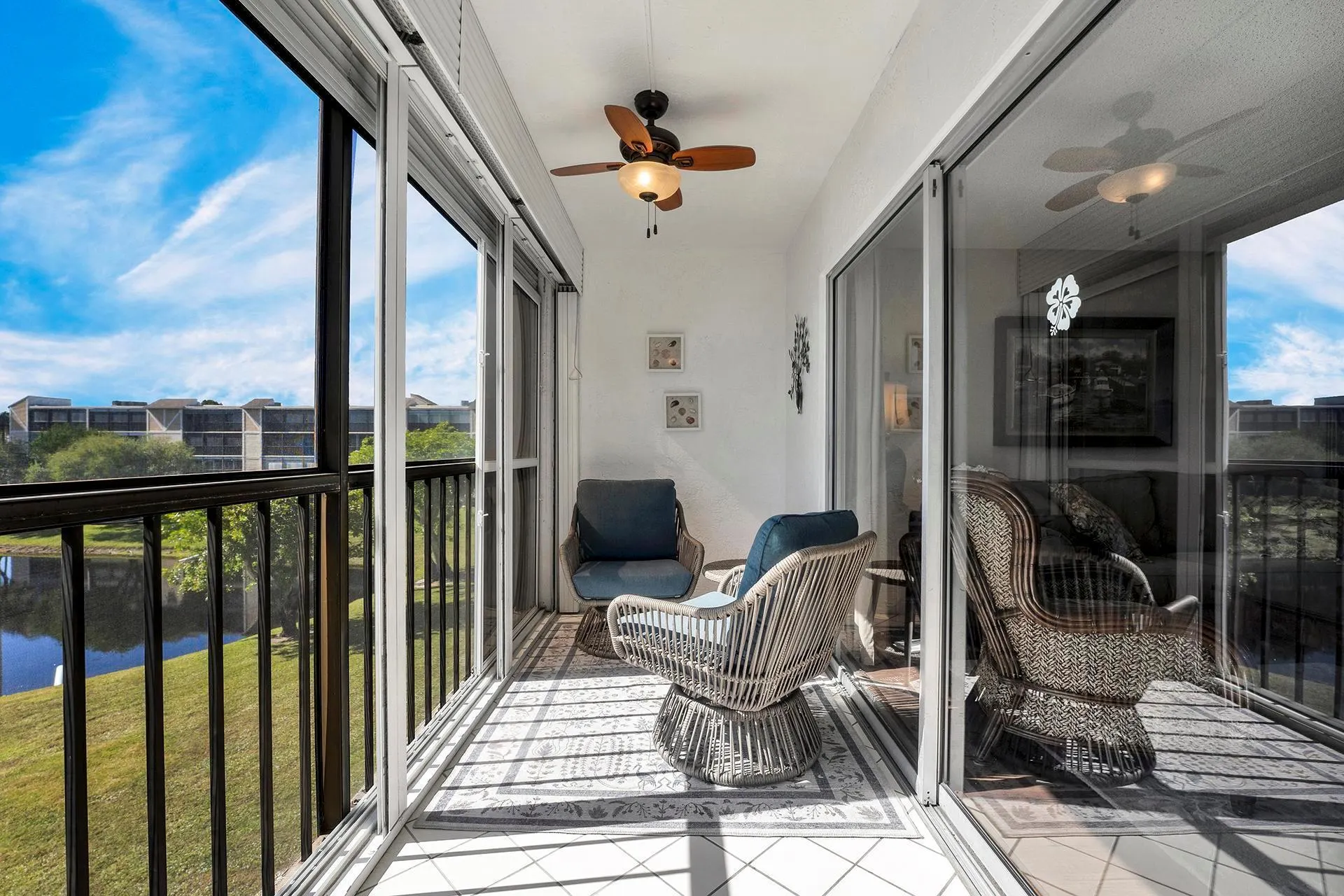 6936 Huntington Lane, #303