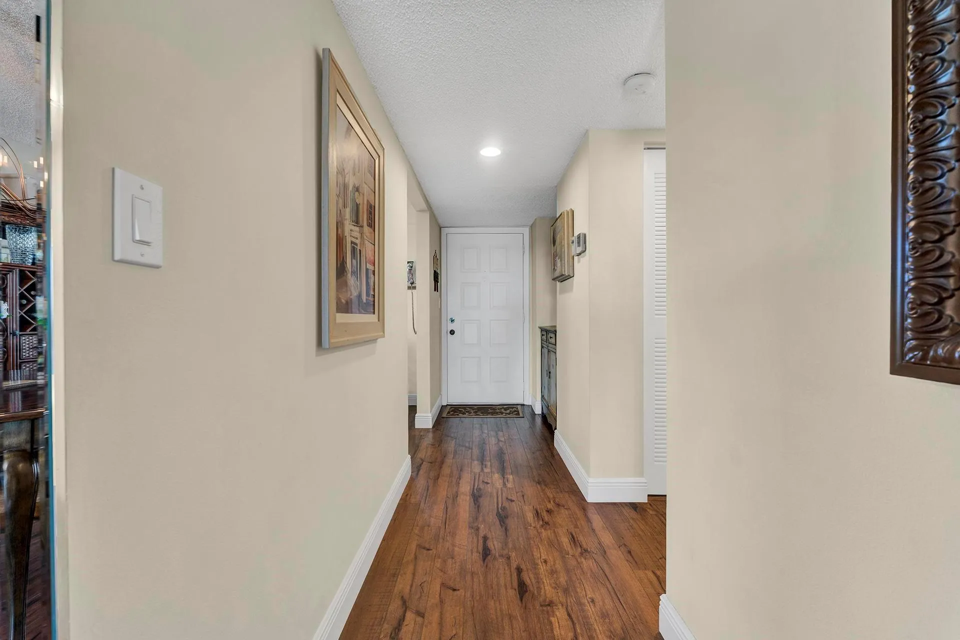 6936 Huntington Lane, #303