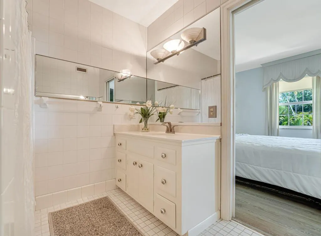 6590 N Ocean Boulevard, #3