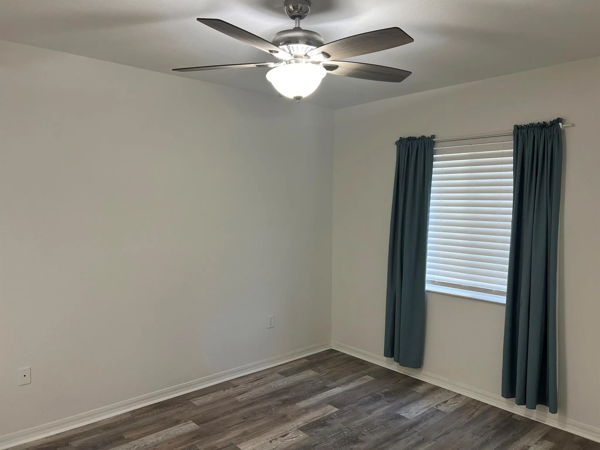 6394 Emerald Dunes Drive W, #204