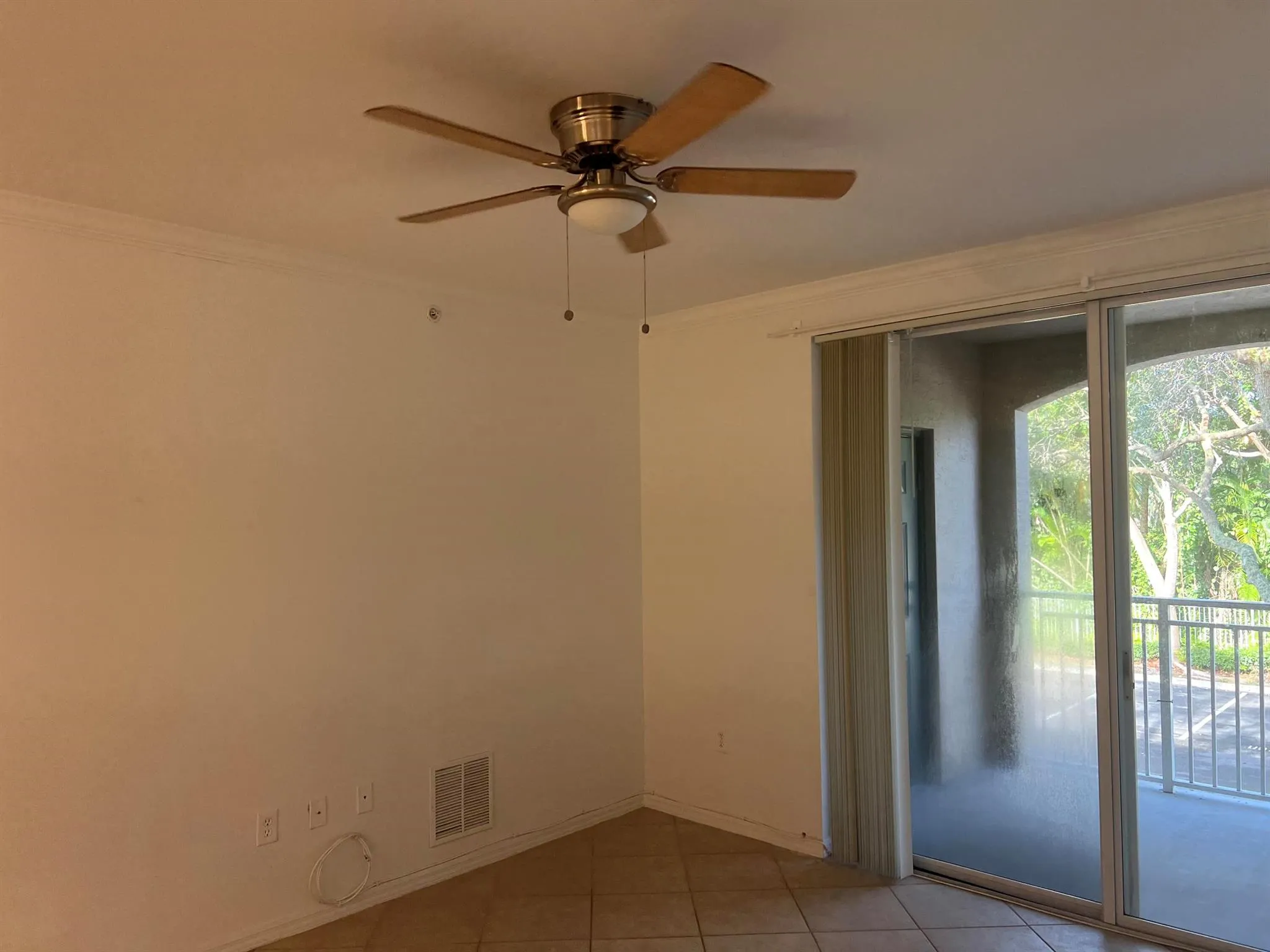 6394 Emerald Dunes Drive W, #204
