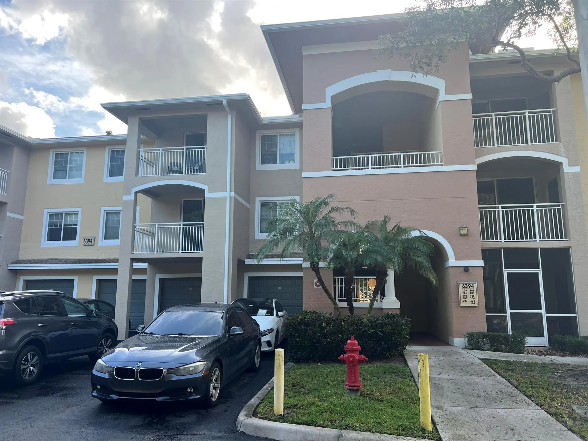 6394 Emerald Dunes Drive W, #204