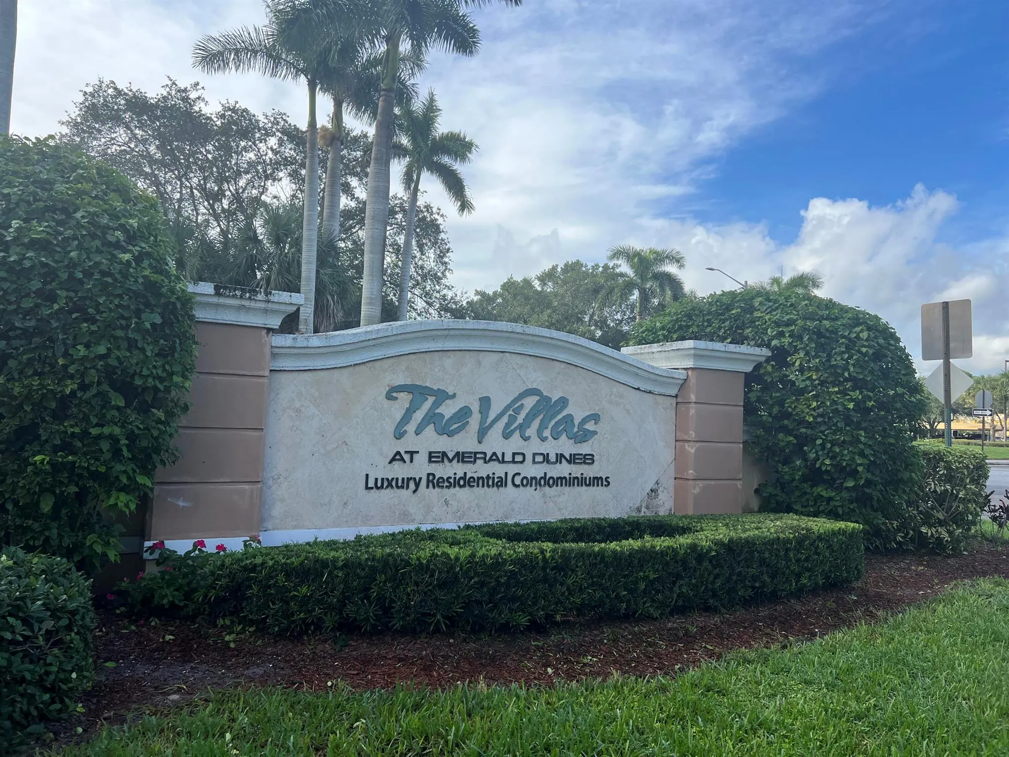 6394 Emerald Dunes Drive W, #204