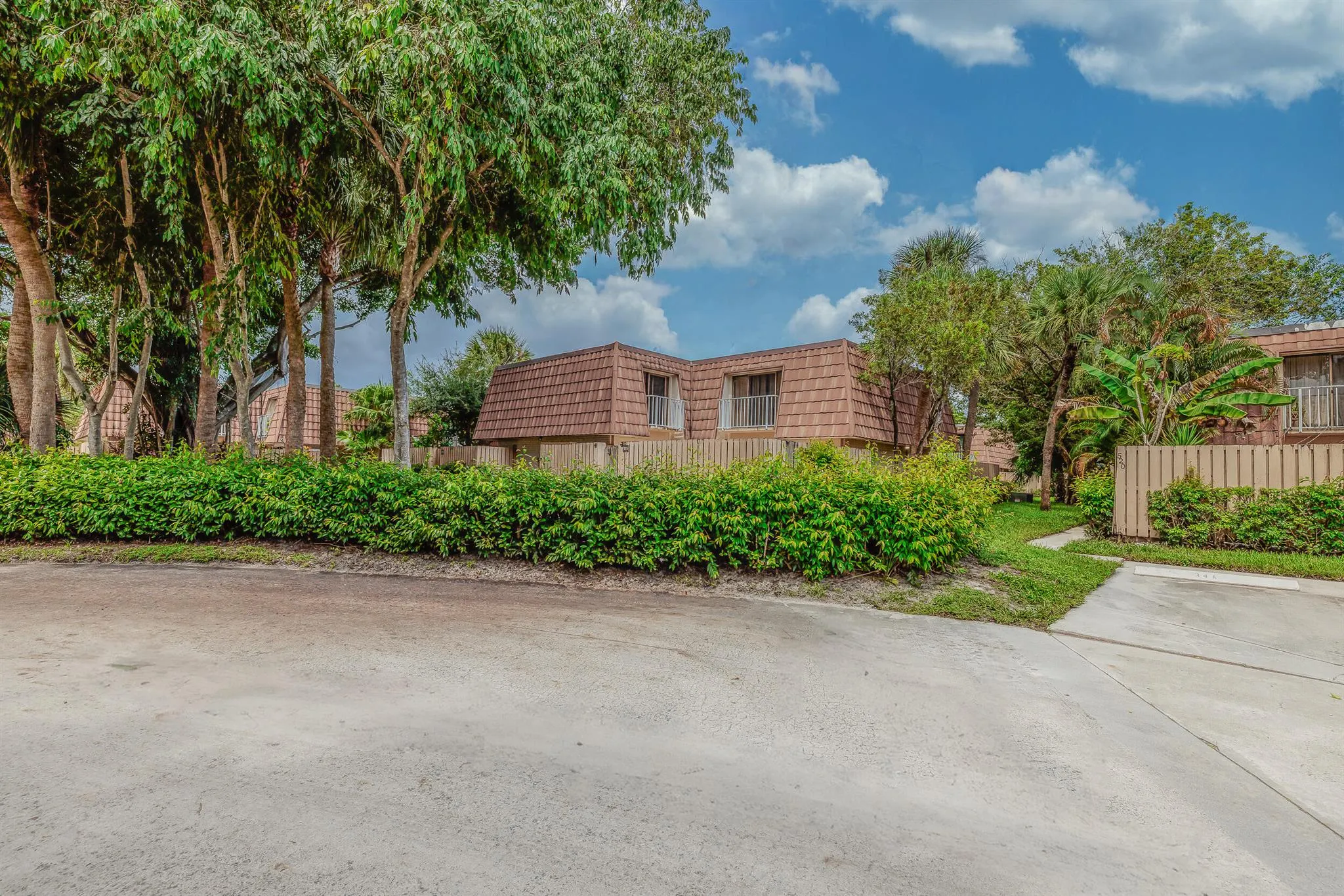 515 Green Springs Place