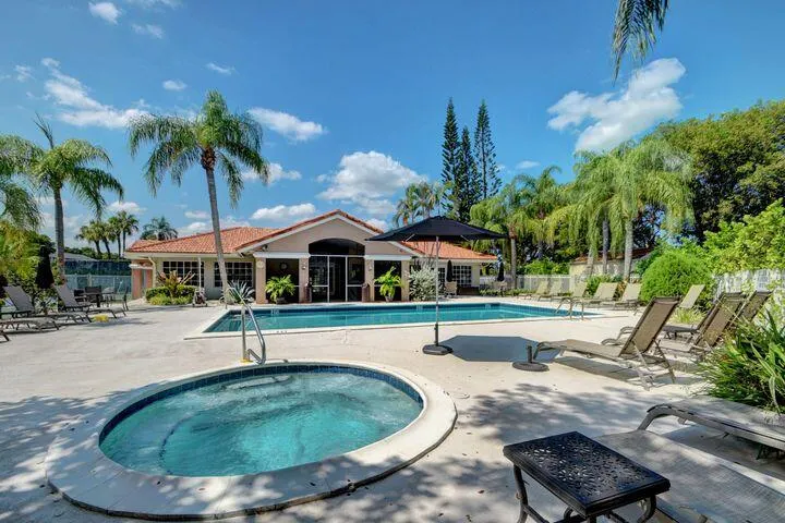 612 Executive Center Drive, #103