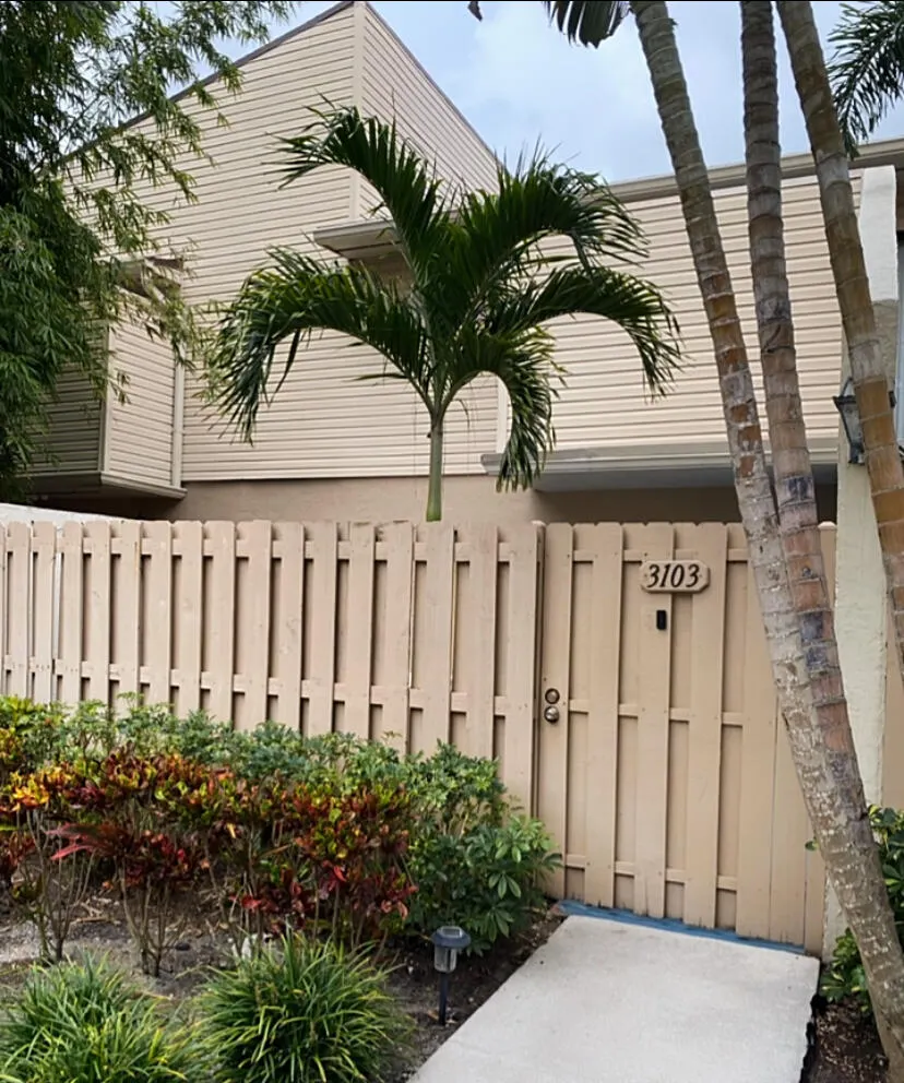 612 Executive Center Drive, #103
