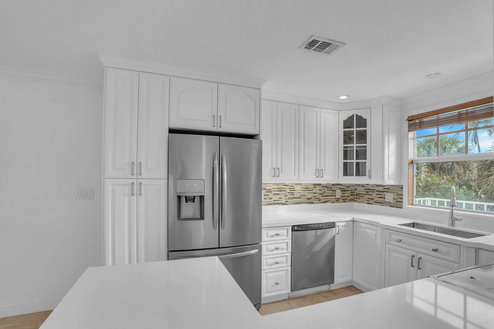 705 Mainsail Circle