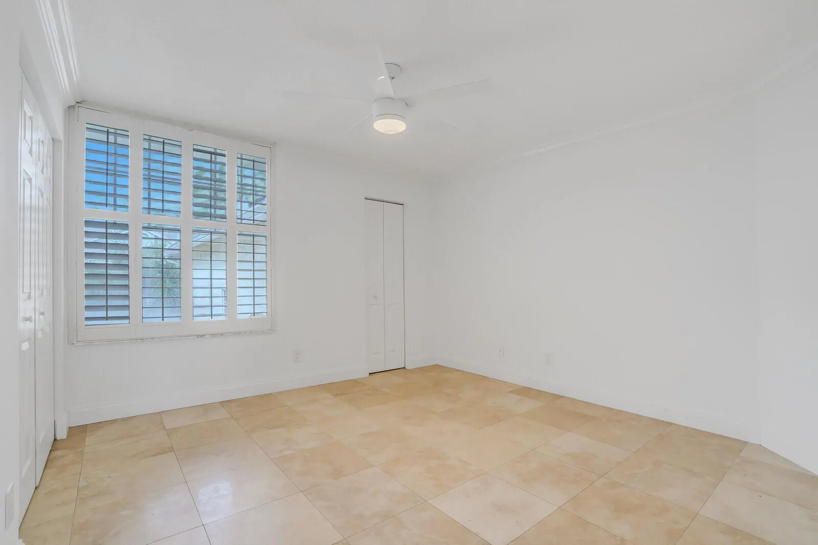 705 Mainsail Circle