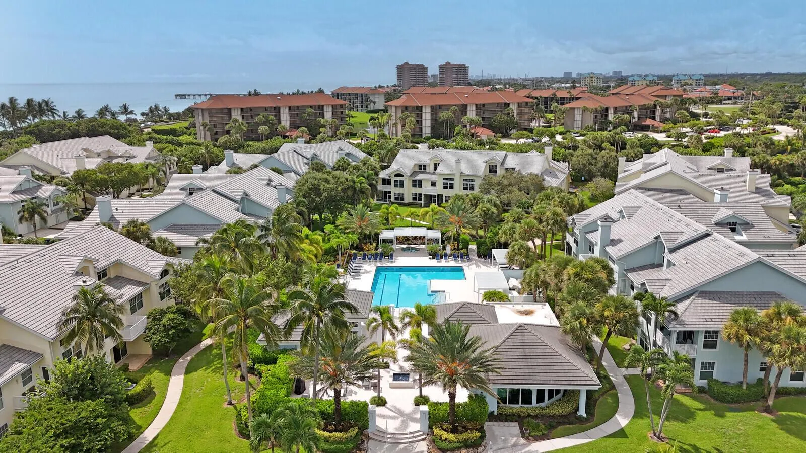 705 Mainsail Circle