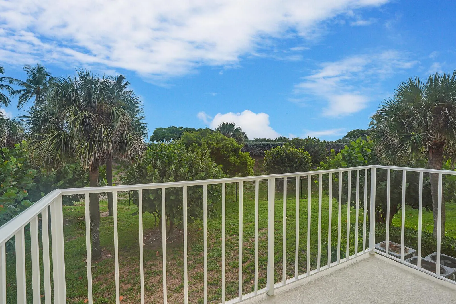 705 Mainsail Circle