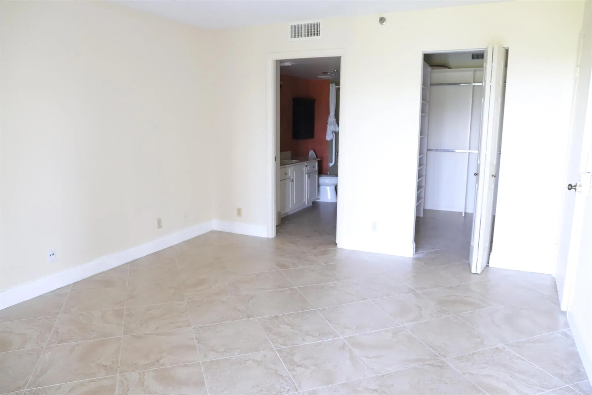 6400 NW 2nd Avenue, #423